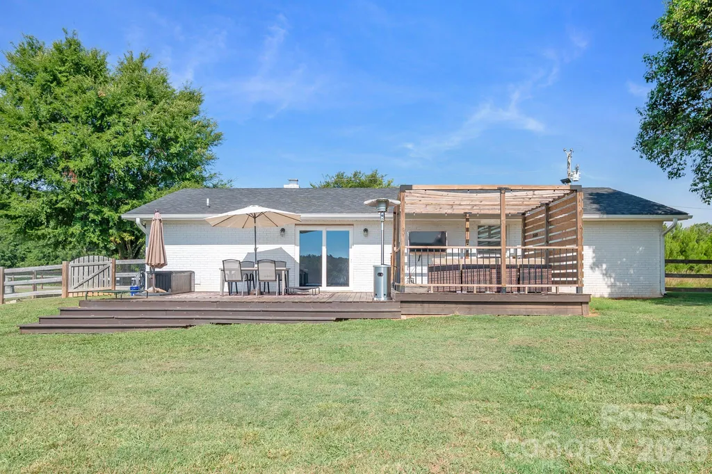 2307 Tanner Road Marshville NC 28103