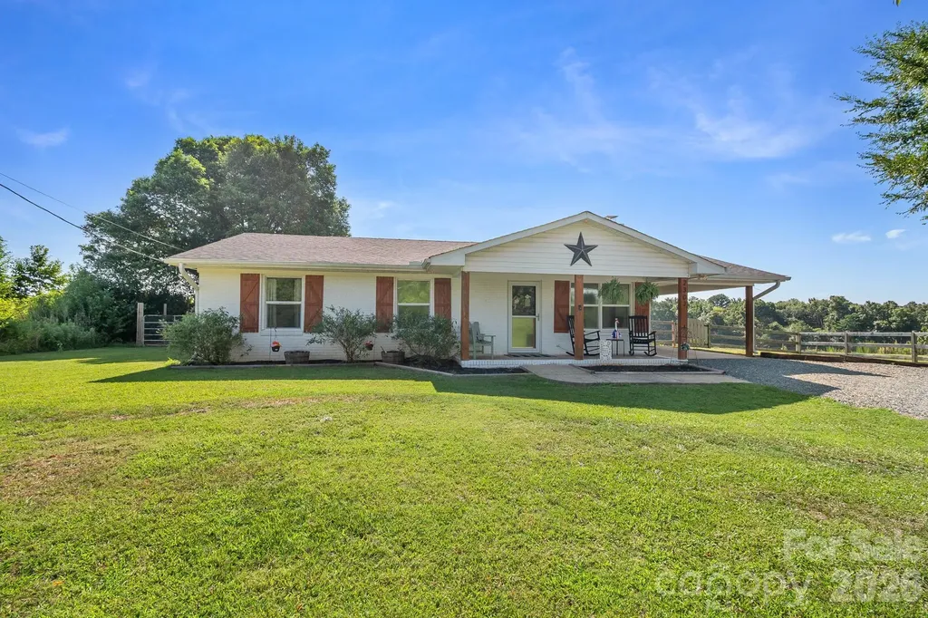 2307 Tanner Road Marshville NC 28103