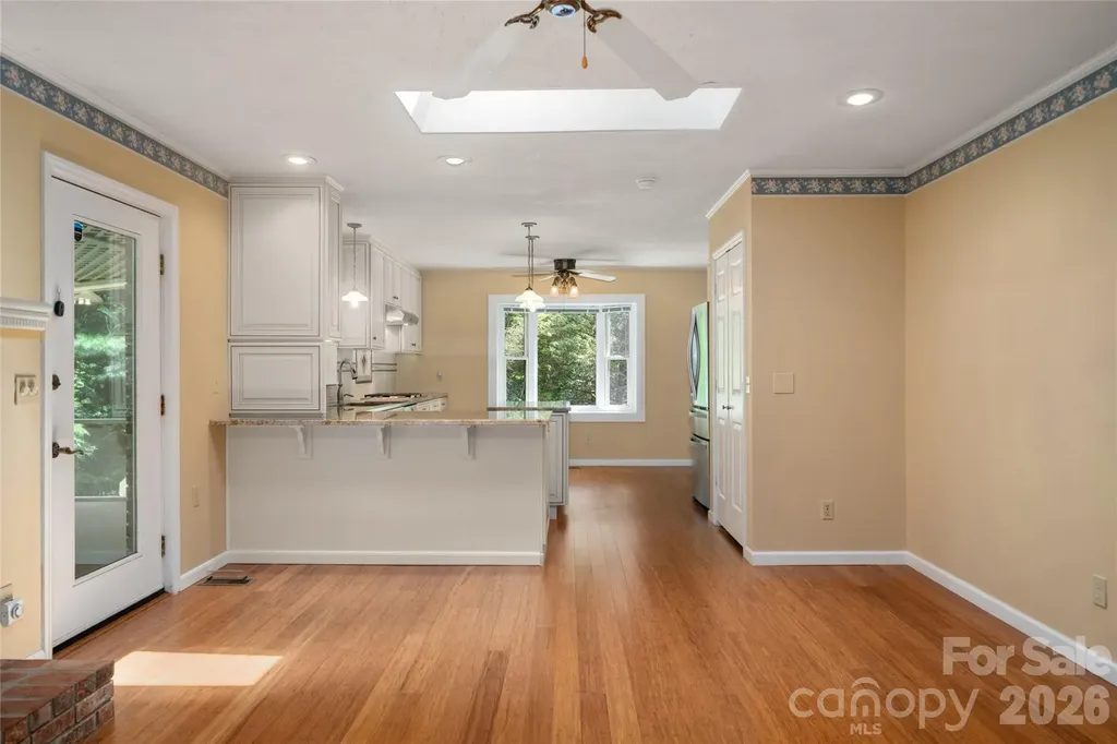 15 Carriage Court Hendersonville NC 28791
