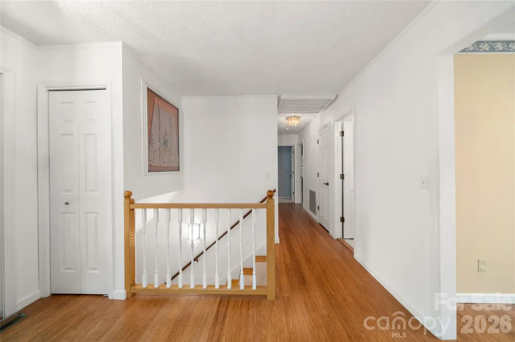15 Carriage Court Hendersonville NC 28791