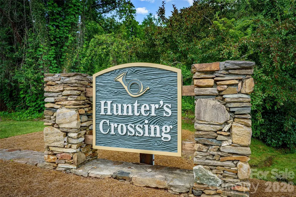 15 Carriage Court Hendersonville NC 28791