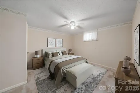 15 Carriage Court Hendersonville NC 28791