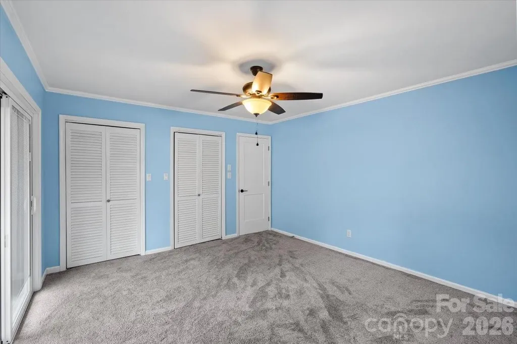 4024 Wandering Lane NE Hickory NC 28601