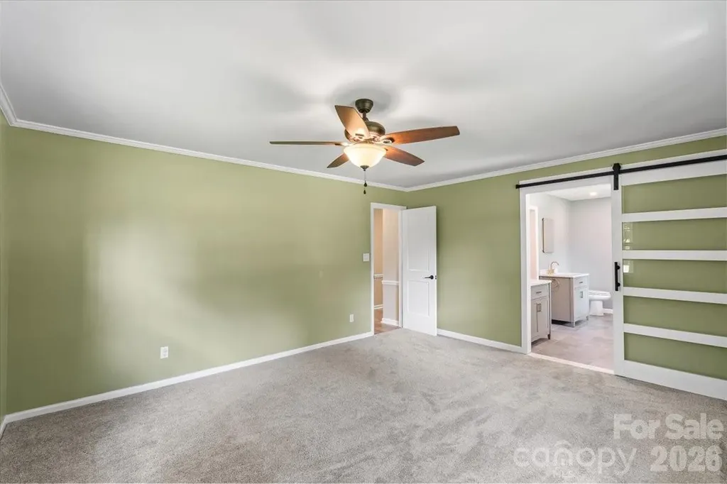 4024 Wandering Lane NE Hickory NC 28601
