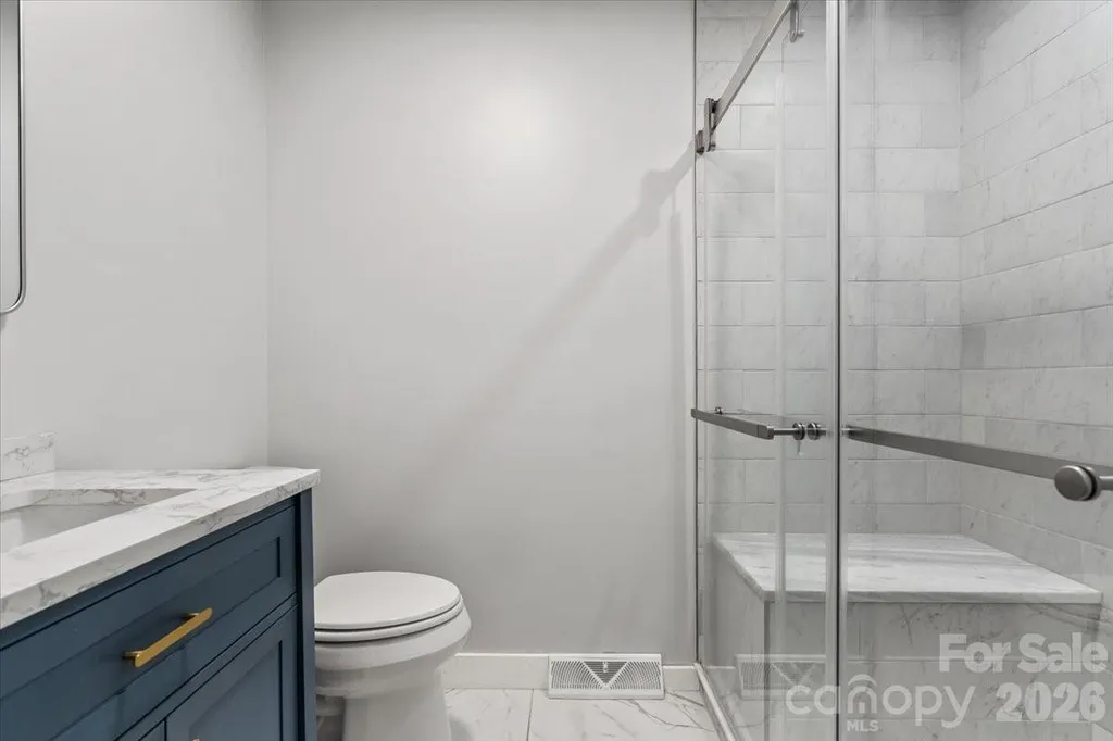 4024 Wandering Lane NE Hickory NC 28601