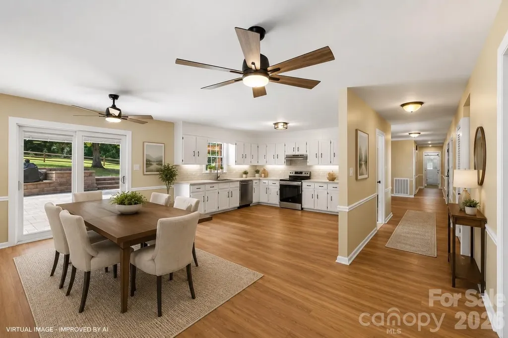 4024 Wandering Lane NE Hickory NC 28601