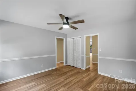 4024 Wandering Lane NE Hickory NC 28601