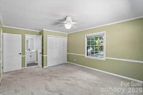 4024 Wandering Lane NE Hickory NC 28601