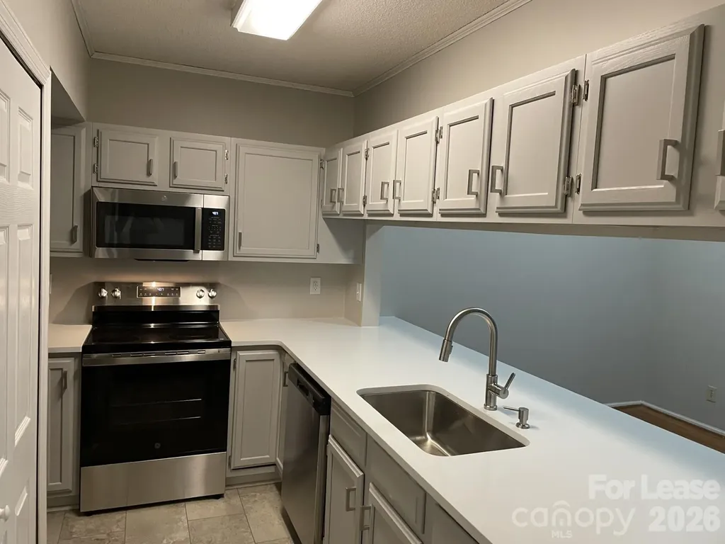 19831 Henderson Road Cornelius NC 28031