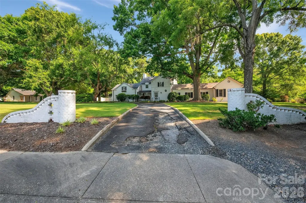 333 E Chestnut Street Troy NC 27371