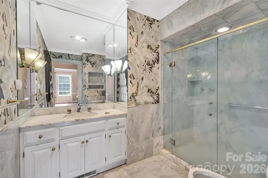 333 E Chestnut Street Troy NC 27371
