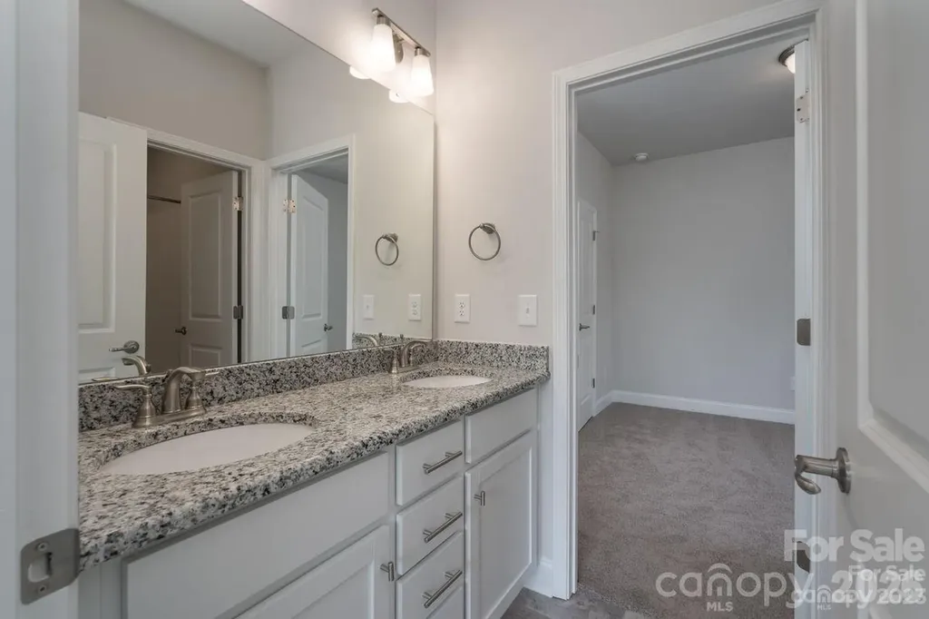 5032 Cardiff Court Catawba NC 28609