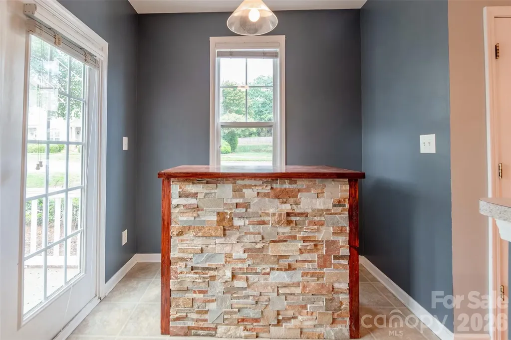 10350 Mcgoogan Lane Charlotte NC 28277