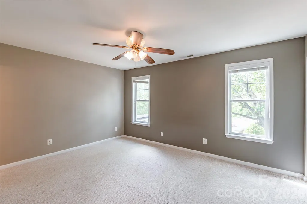 10350 Mcgoogan Lane Charlotte NC 28277