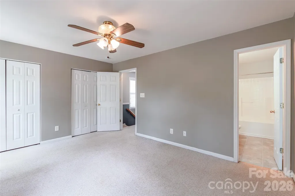 10350 Mcgoogan Lane Charlotte NC 28277