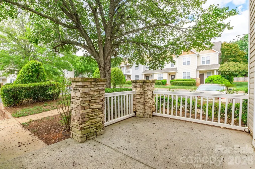 10350 Mcgoogan Lane Charlotte NC 28277