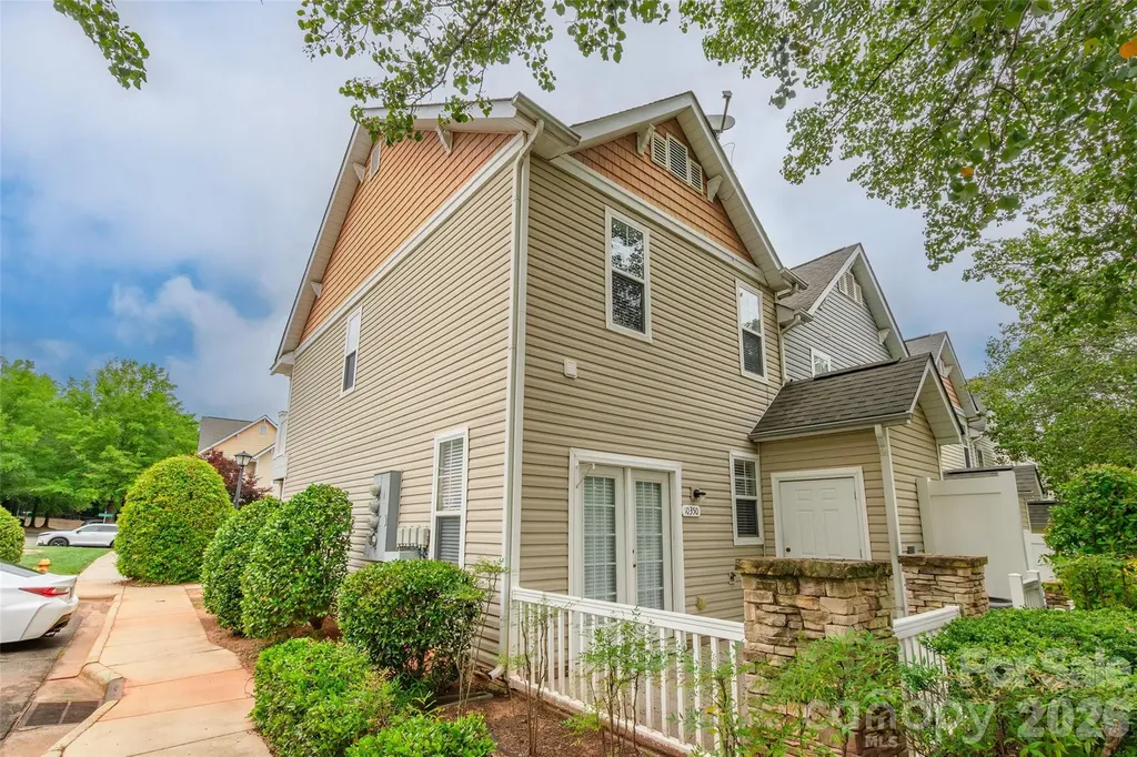 10350 Mcgoogan Lane Charlotte NC 28277