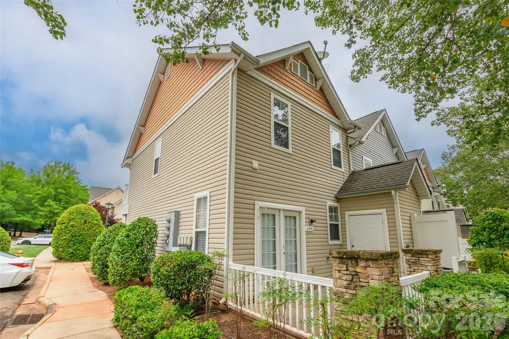 10350 Mcgoogan Lane Charlotte NC 28277