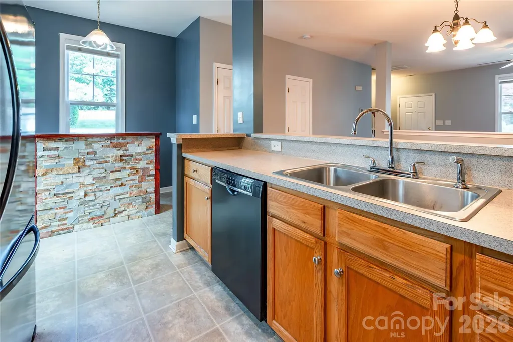 10350 Mcgoogan Lane Charlotte NC 28277