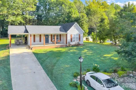 3889 Colt Court Lenoir NC 28645