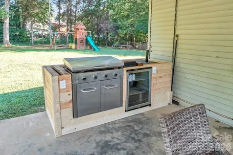 3889 Colt Court Lenoir NC 28645