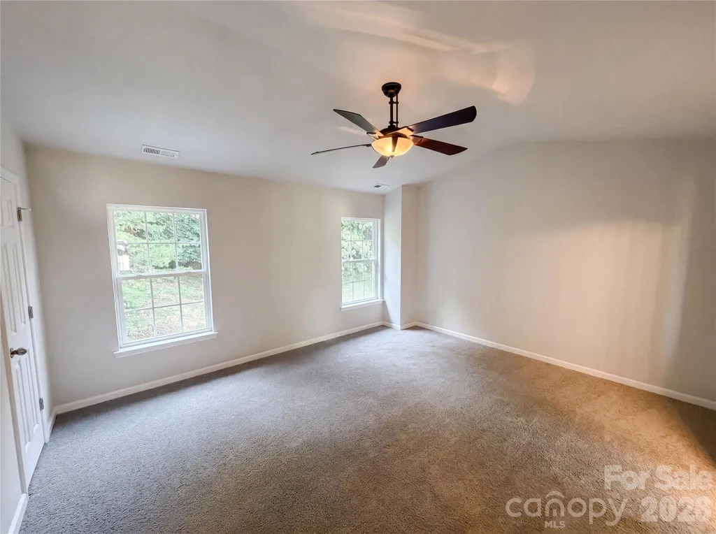 2007 Turtle Point Road Charlotte NC 28262