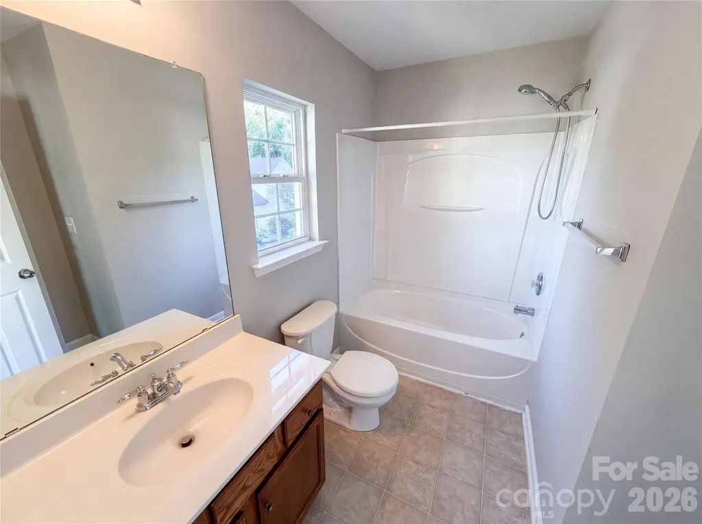 2007 Turtle Point Road Charlotte NC 28262