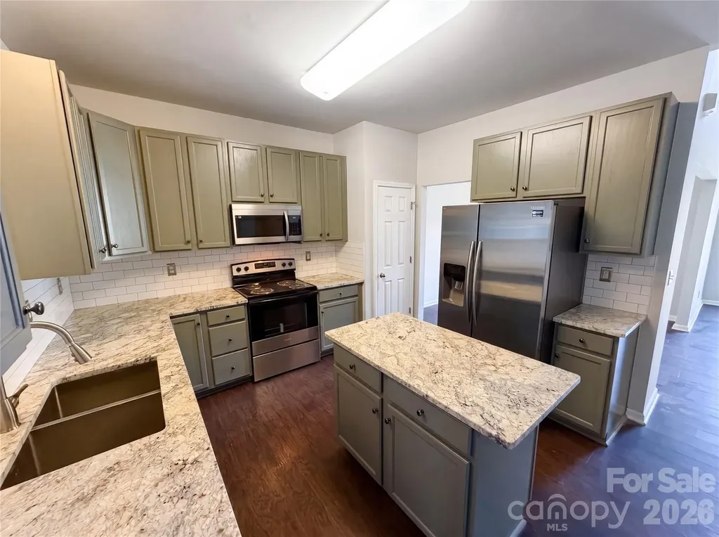 2007 Turtle Point Road Charlotte NC 28262