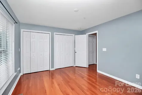 621 Raphael Place Charlotte NC 28205