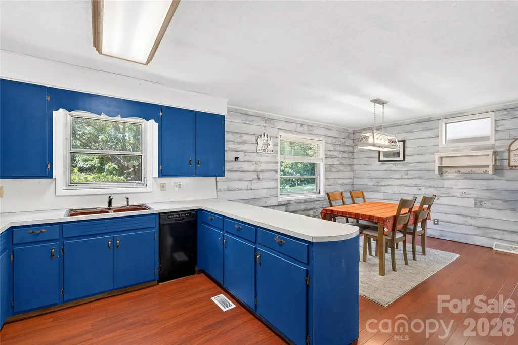 4625 Callaway Drive Valdese NC 28690