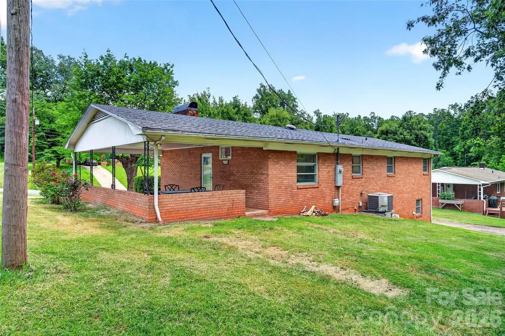 4625 Callaway Drive Valdese NC 28690