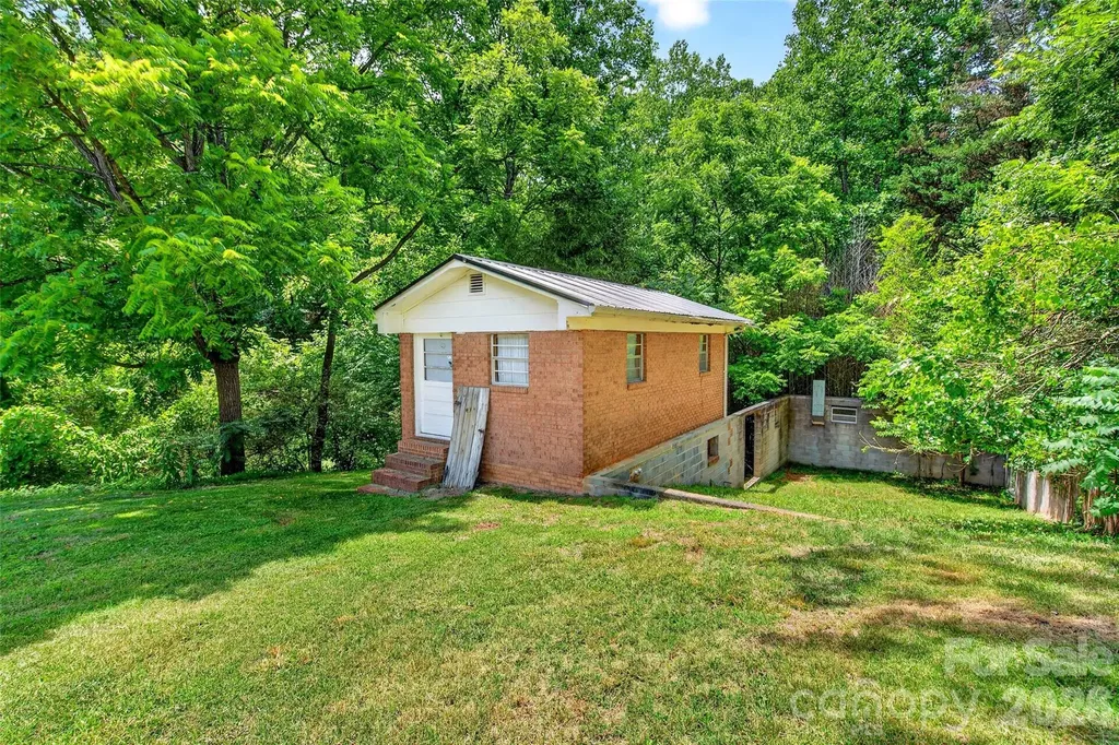 4625 Callaway Drive Valdese NC 28690
