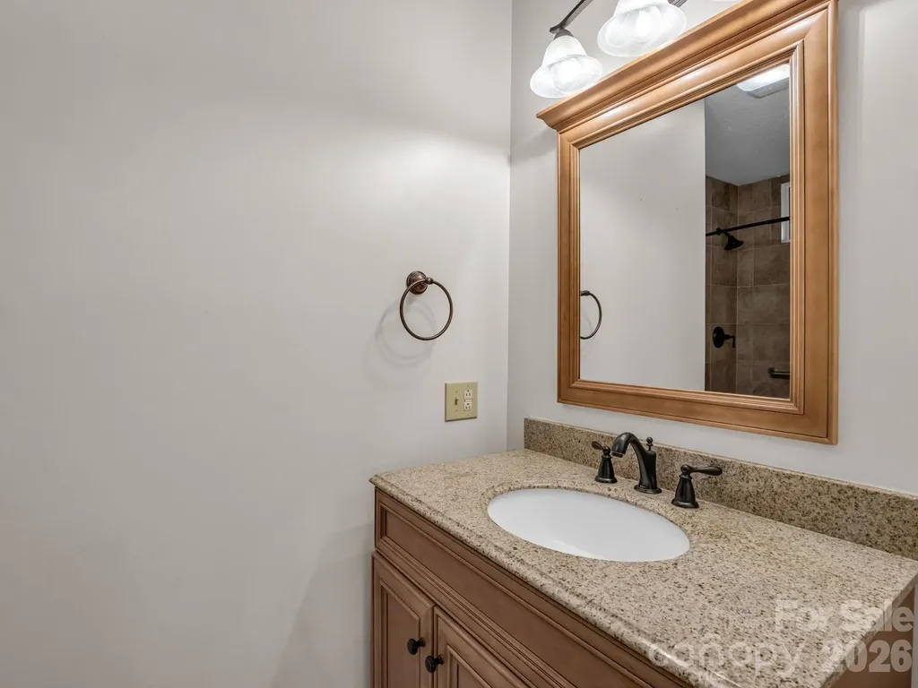 156 Deer Run Hendersonville NC 28739