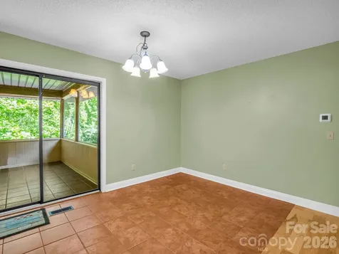 156 Deer Run Hendersonville NC 28739