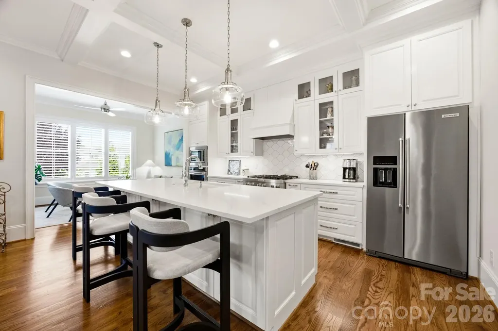 6834 Providence Lane W Charlotte NC 28226