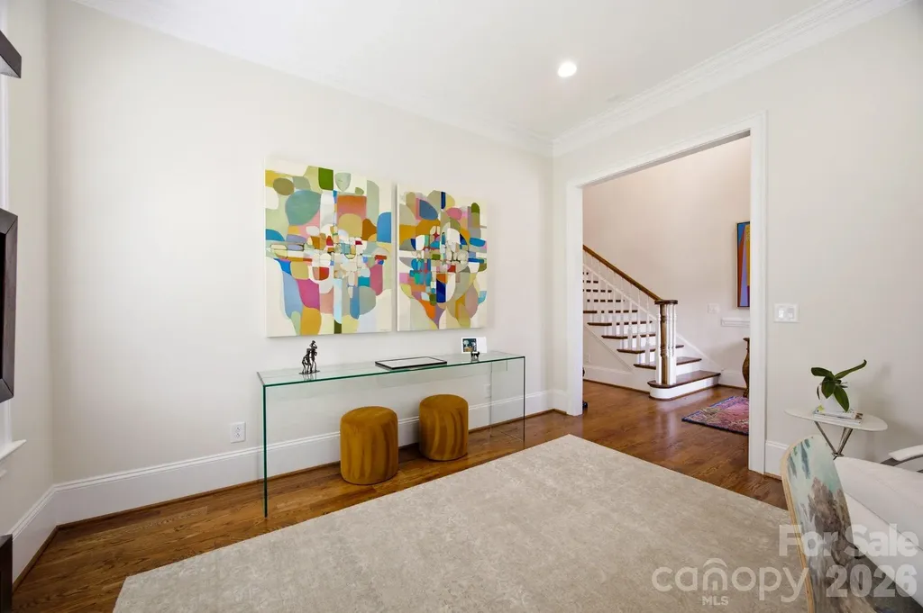 6834 Providence Lane W Charlotte NC 28226