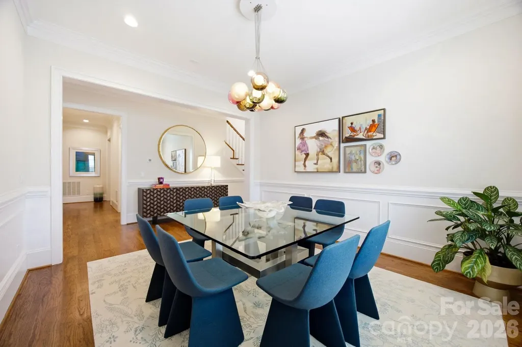 6834 Providence Lane W Charlotte NC 28226