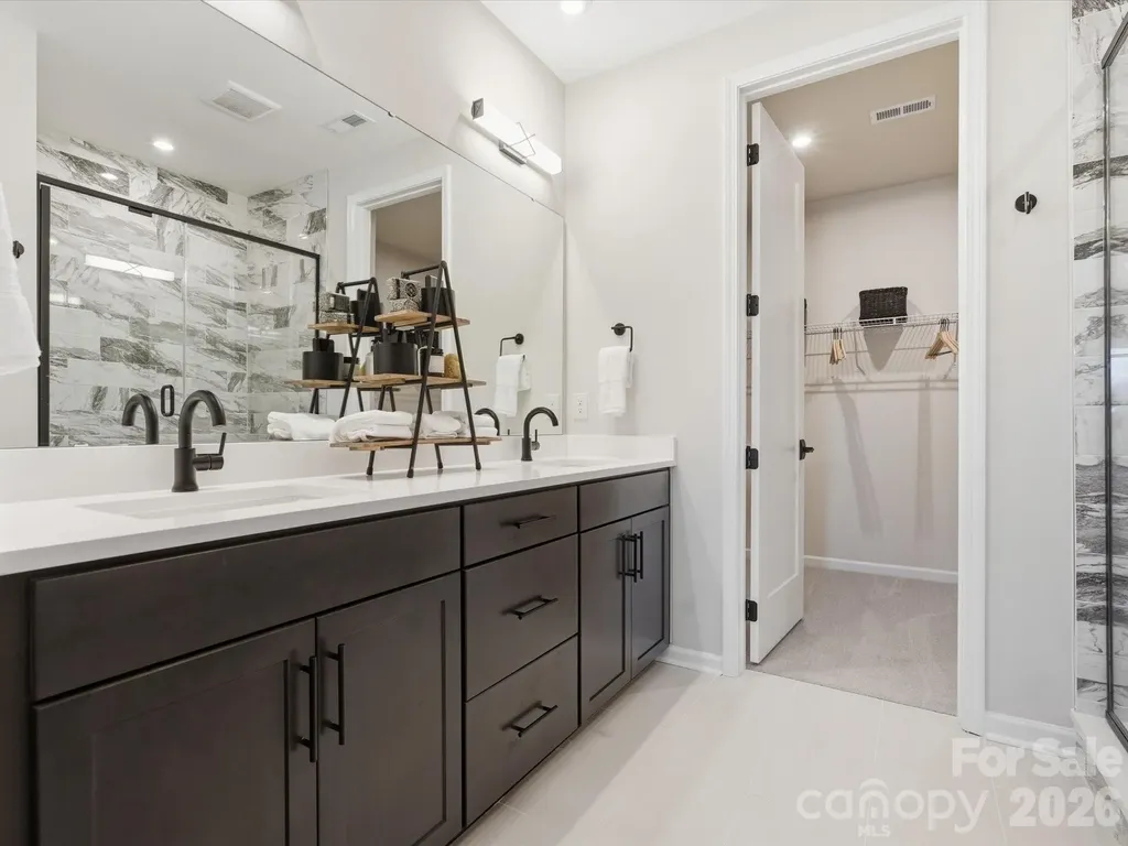 5416 Whaler Walk Way Charlotte NC 28226