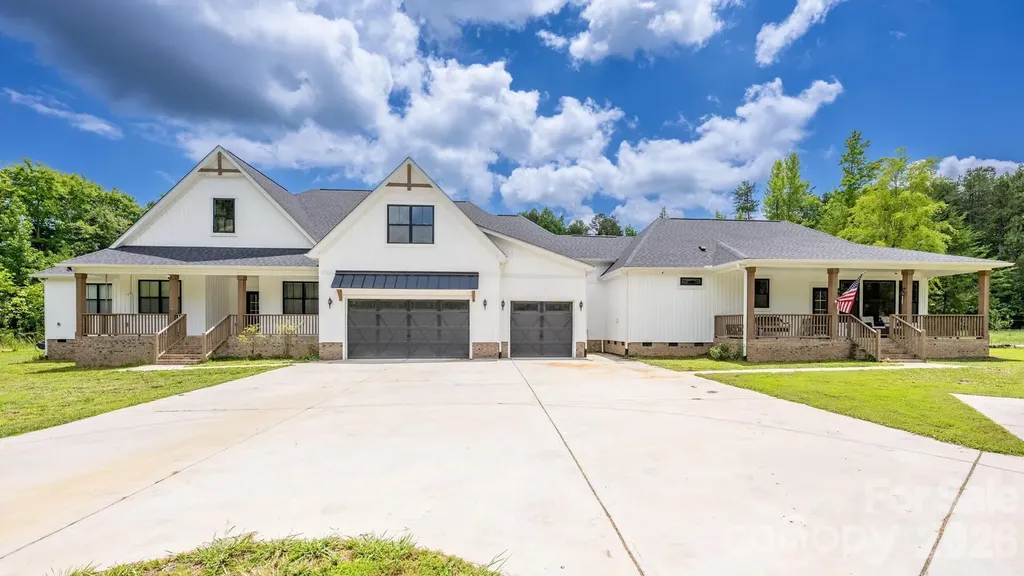 9015 & 9019 Fisher Road Rockwell NC 28138