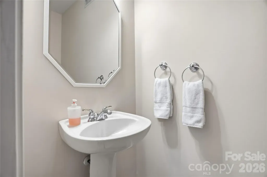 5555 Cambridge Bay Drive Charlotte NC 28269