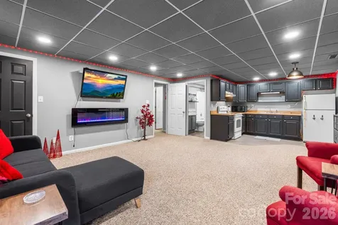 640 Knollwood Drive Boone NC 28607