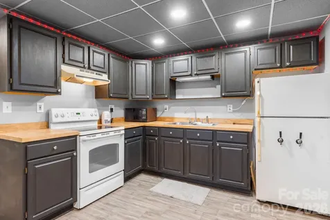 640 Knollwood Drive Boone NC 28607