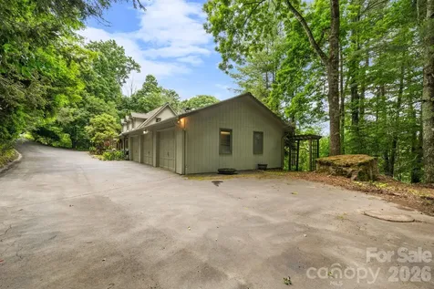 640 Knollwood Drive Boone NC 28607