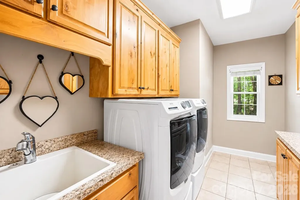 1347 Killian Road Stanley NC 28164