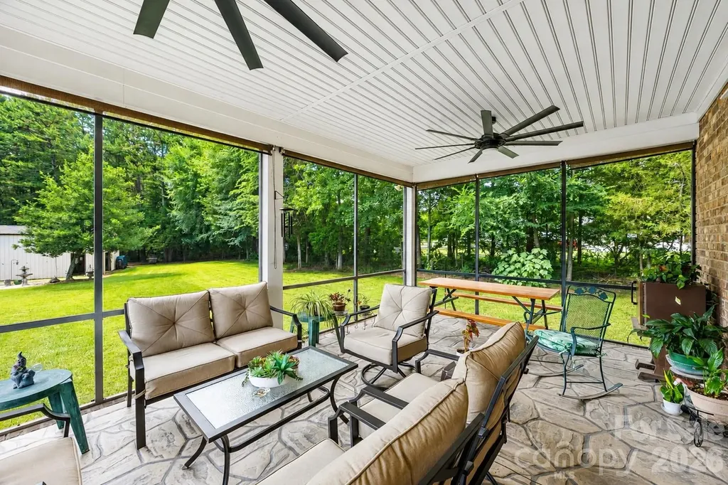 1347 Killian Road Stanley NC 28164