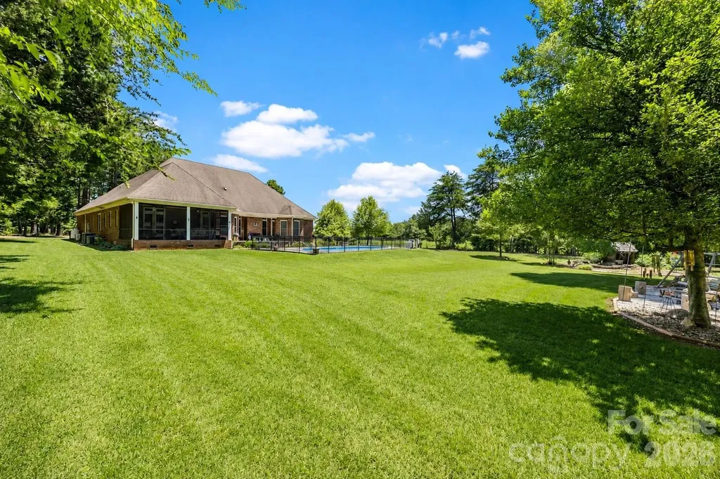 1347 Killian Road Stanley NC 28164