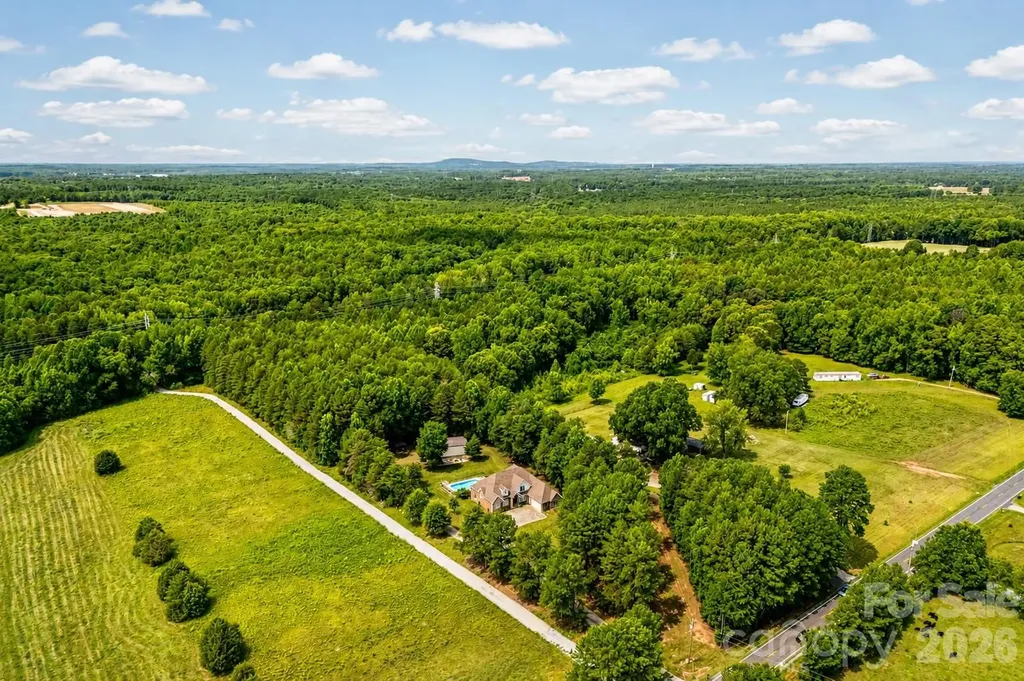 1347 Killian Road Stanley NC 28164