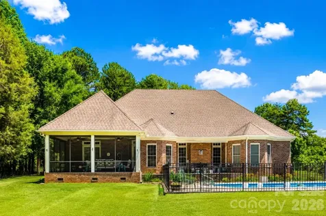 1347 Killian Road Stanley NC 28164