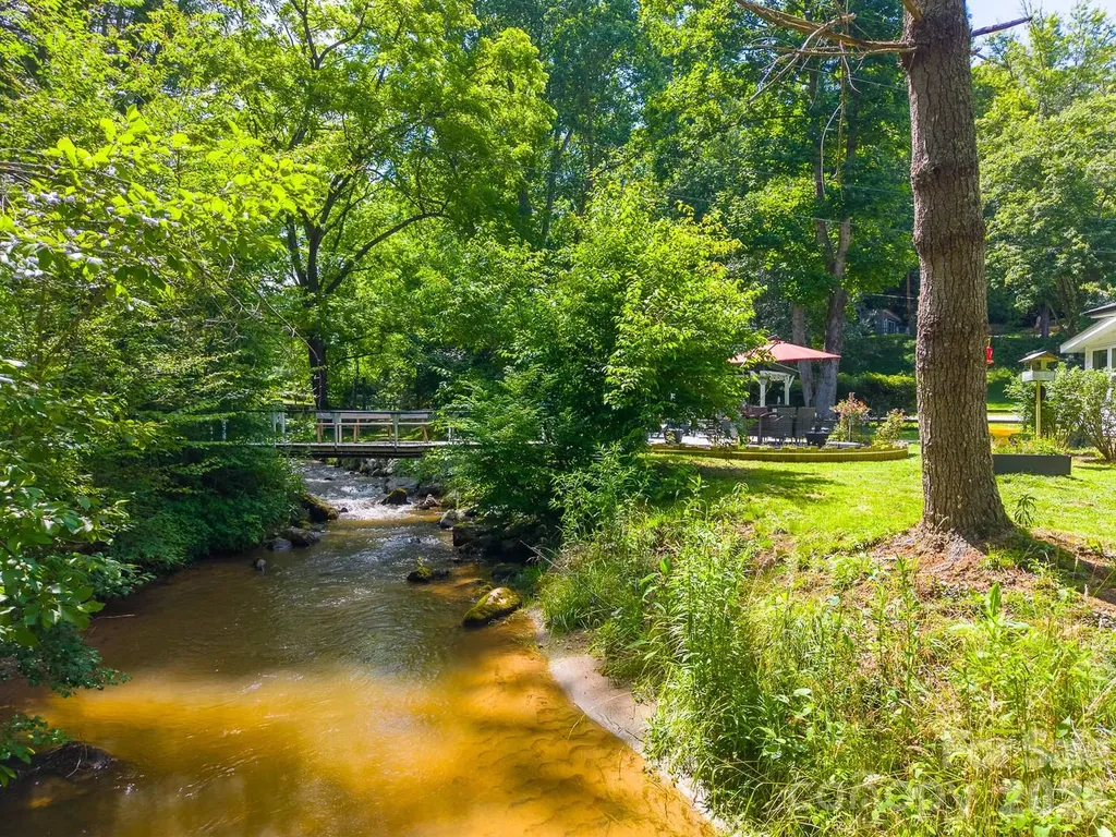 336 Greens Creek Road Sylva NC 28779