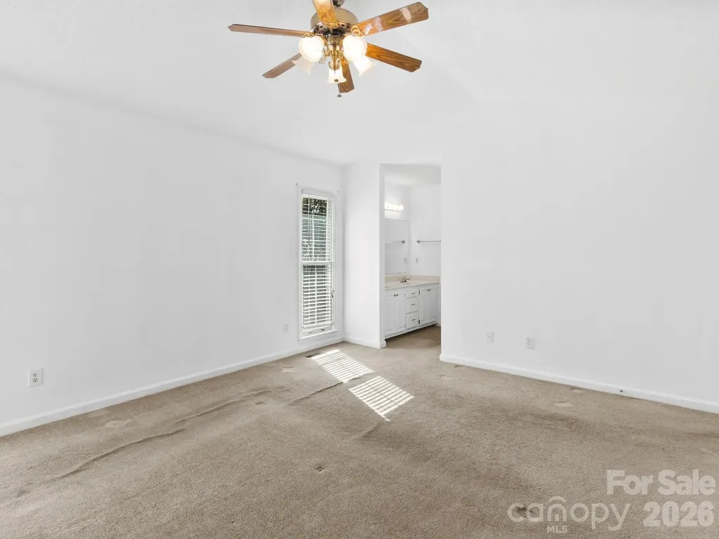 1 Strathmore Drive Arden NC 28704
